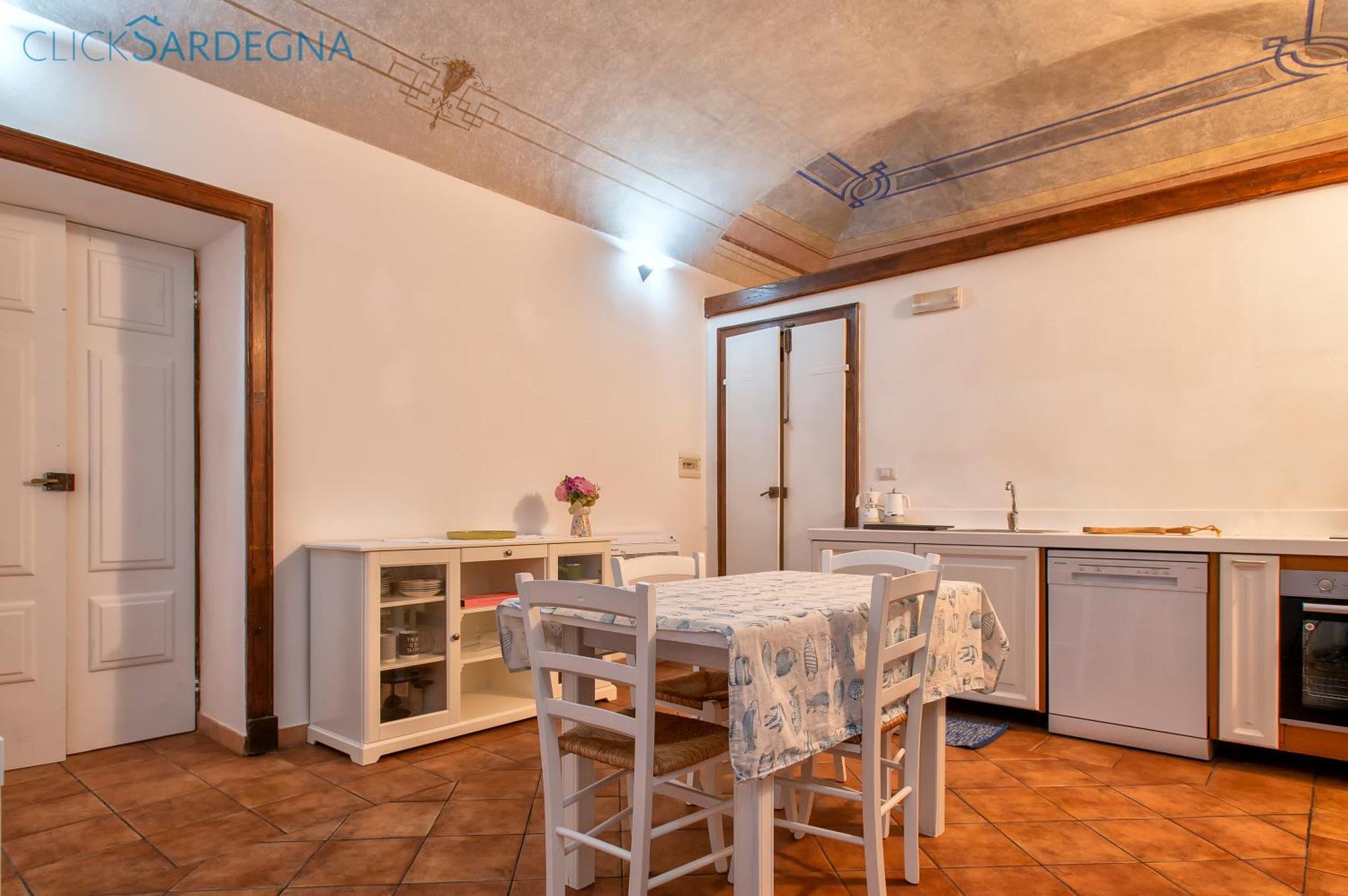 Carlo Alberto Apartment, Alghero Old Town, Near The Beach Exteriör bild